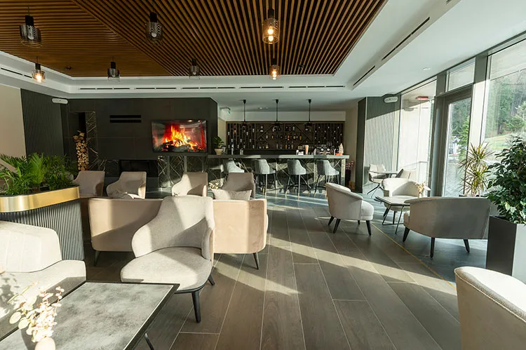 Bar Azuga Ski & Bike Resort