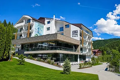Azuga Ski & Bike Resort la baza pârtiei Sorica
