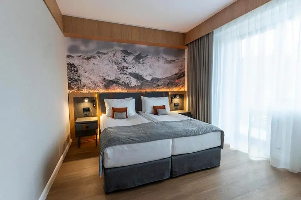 Camere comunicante pentru familie la Azuga Resort